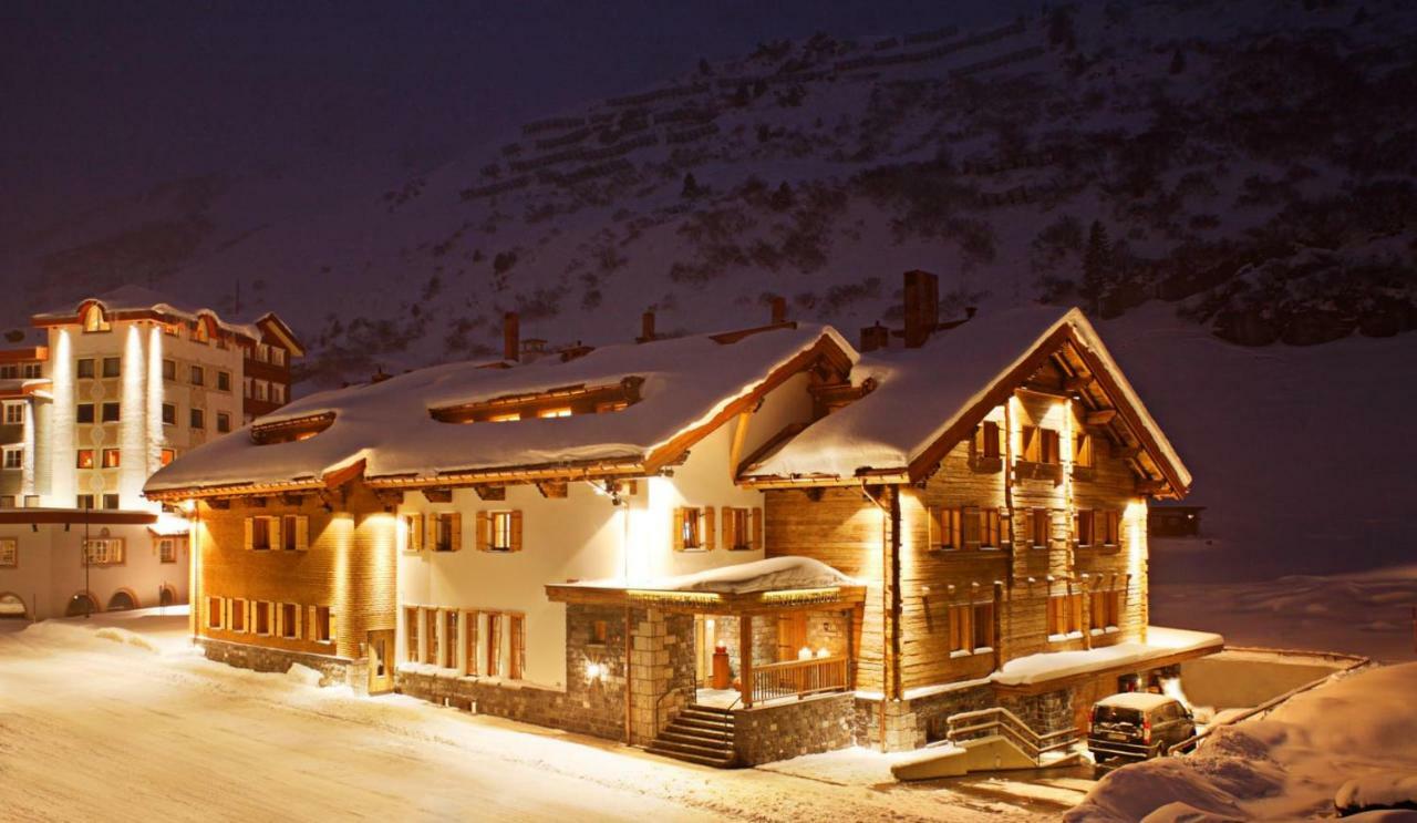 Bentleys House Mountain Residence Zuers Bagian luar foto